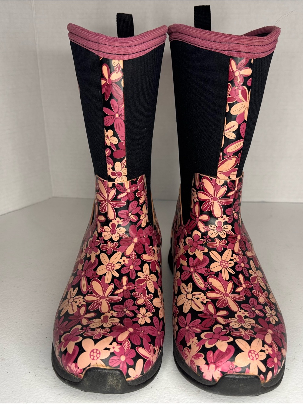The Original Muck Boot Company Women’s Floral Mid-Calf Rain Boots US 7